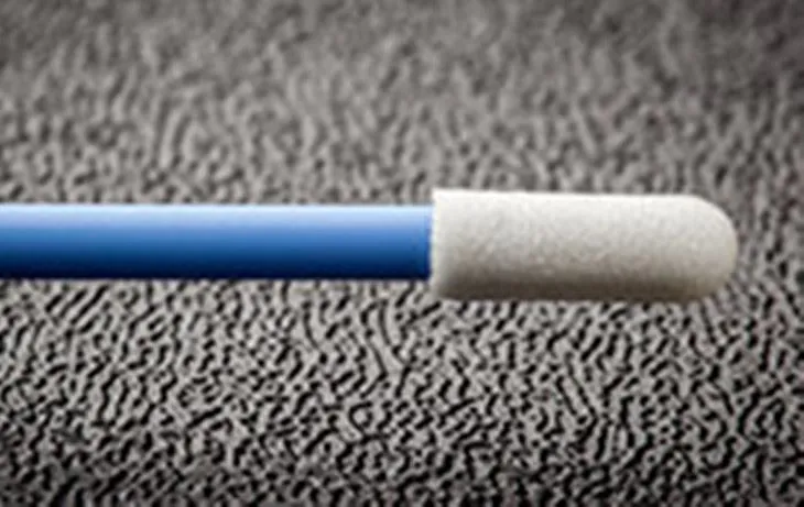 Ko'k rangli kichik ko'pikli tamponlar